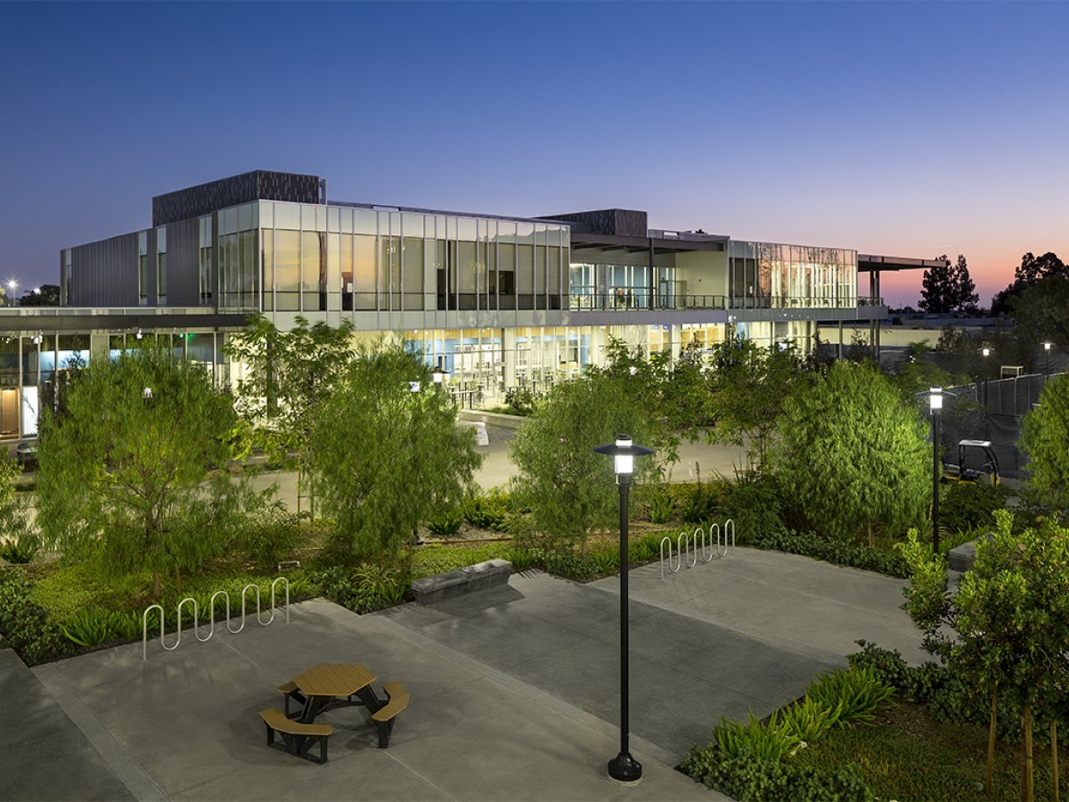 MESA COMMUNITY COLLEGE COMMONS CAFETERIA AND BOOKSTORE Baker